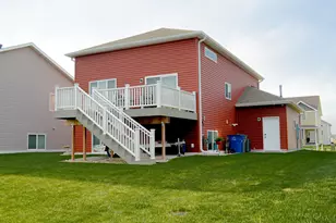 1045 46th Ave S, Moorhead, MN 56560 - Photo 4