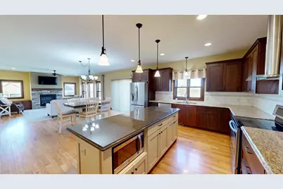 15315 Elm Court, Faribault, MN 55021 - Photo 18