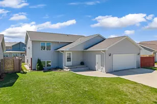 809 24th Ave NW, Austin, MN 55912 - Photo 22
