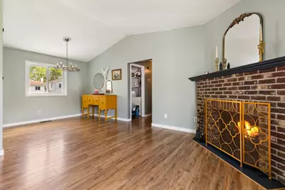 7440 Landau Curve, Bloomington, MN 55438 - Photo 2