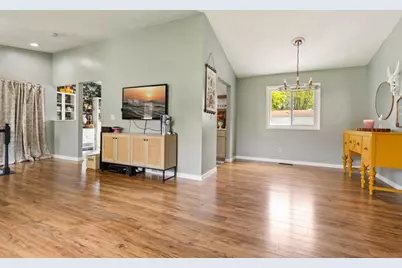7440 Landau Curve, Bloomington, MN 55438 - Photo 10