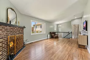 7440 Landau Curv, Bloomington, MN 55438 - Photo 4