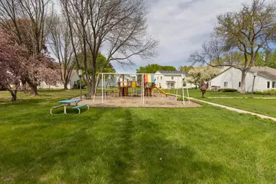 7440 Landau Curve, Bloomington, MN 55438 - Photo 22