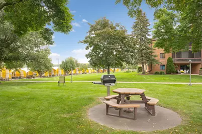 5410 Three Points Boulevard #436, Mound, MN 55364 - Photo 10