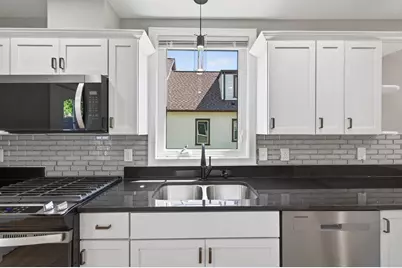 4425 Park Avenue, Minneapolis, MN 55407 - Photo 8