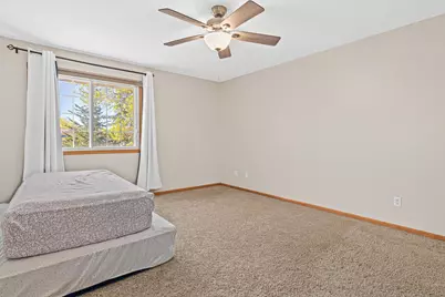 17980 Cobblestone Way, Eden Prairie, MN 55347 - Photo 18