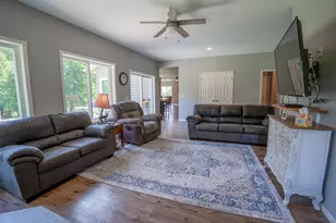 21033 125th St NW, Sunburg, MN 56289 - Photo 26
