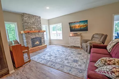 21033 125th Street NW, Sunburg, MN 56289 - Photo 14