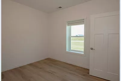 1818 Roberts Street, Saint Charles, MN 55972 - Photo 14