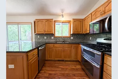 14734 Yosemite Avenue S, Savage, MN 55378 - Photo 2