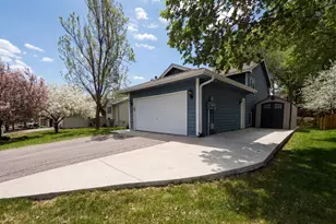 14734 Yosemite Ave S, Savage, MN 55378 - Photo 18