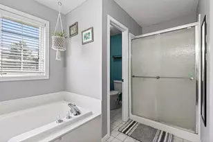 1807 Bromley Dr, Woodbury, MN 55125 - Photo 14
