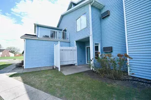 2901 32nd St S, Moorhead, MN 56560 - Photo 8