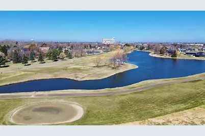 2901 32nd Street S, Moorhead, MN 56560 - Photo 2