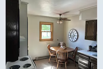 610 Lyon Avenue N, Canby, MN 56220 - Photo 4