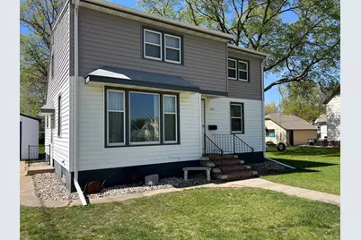 610 Lyon Avenue N, Canby, MN 56220 - Photo 1