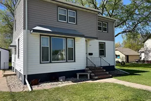 610 Lyon Ave N, Canby, MN 56220 - Photo 1