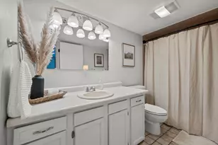 2123 Cliffview Dr, Eagan, MN 55122 - Photo 16