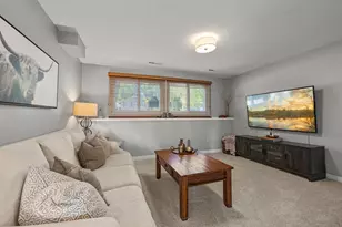 2123 Cliffview Dr, Eagan, MN 55122 - Photo 12