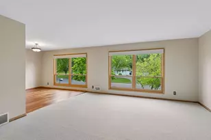 5105 Kimberly Rd, Minnetonka, MN 55345 - Photo 4