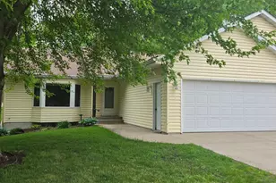 14351 Hill & Dale Dr, Waseca, MN 56093 - Photo 2