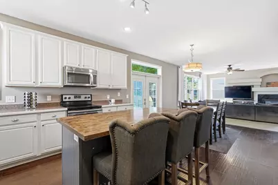14400 Bayberry Circle, Rosemount, MN 55068 - Photo 10