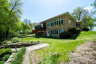 1524 Squirrels Nest Rd, Kasota, MN 56050 - Photo 30
