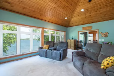 1524 Squirrels Nest Road, Kasota, MN 56050 - Photo 8