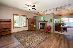 1524 Squirrels Nest Rd, Kasota, MN 56050 - Photo 2