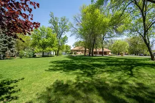 1524 Squirrels Nest Rd, Kasota, MN 56050 - Photo 32
