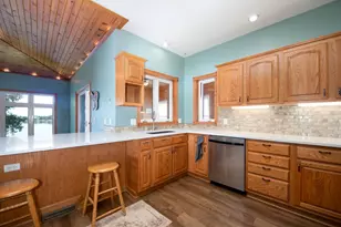 1524 Squirrels Nest Rd, Kasota, MN 56050 - Photo 6