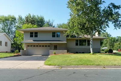 2919 64th Avenue N, Brooklyn Center, MN 55430 - Photo 1