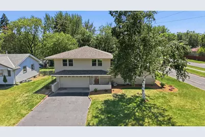 2919 64th Avenue N, Brooklyn Center, MN 55430 - Photo 18