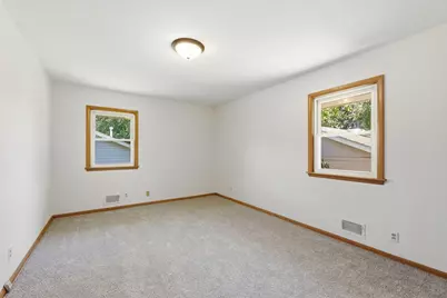 2919 64th Avenue N, Brooklyn Center, MN 55430 - Photo 44