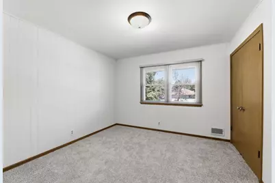 2919 64th Avenue N, Brooklyn Center, MN 55430 - Photo 40