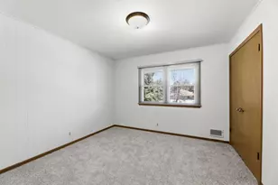 2919 64th Ave N, Brooklyn Center, MN 55430 - Photo 40