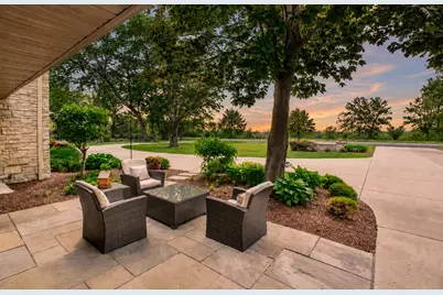 450 Mississippi River Boulevard S, Saint Paul, MN 55105 - Photo 2