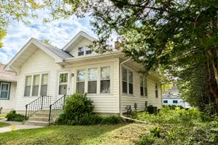 2853 43rd Ave S, Minneapolis, MN 55406 - Photo 2