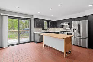 4936 Abbott Ave N, Brooklyn Center, MN 55429 - Photo 8