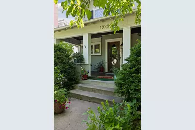1929 James Avenue S, Minneapolis, MN 55403 - Photo 2