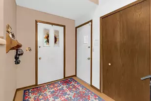 1150 Glendon St N, Maplewood, MN 55119 - Photo 6