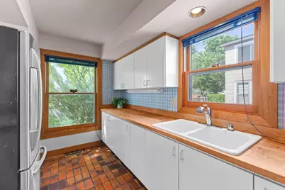 836 Minnehaha Avenue W, Saint Paul, MN 55104 - Photo 14