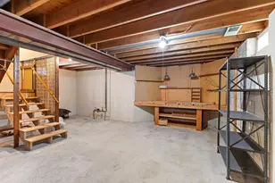 836 Minnehaha Ave W, Saint Paul, MN 55104 - Photo 24