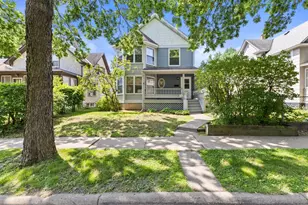 836 Minnehaha Ave W, Saint Paul, MN 55104 - Photo 1