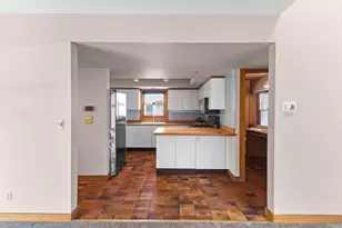 836 Minnehaha Ave W, Saint Paul, MN 55104 - Photo 10