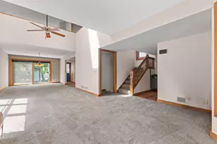 836 Minnehaha Ave W, Saint Paul, MN 55104 - Photo 18