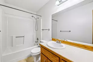 6990 Redwing Ln, Chanhassen, MN 55317 - Photo 10