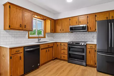 6990 Redwing Lane, Chanhassen, MN 55317 - Photo 6