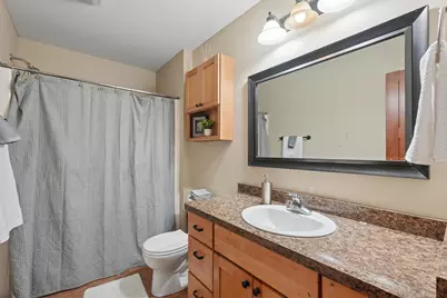 2711 Hilltop Lane, River Falls, WI 54022 - Photo 14