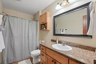 2711 Hilltop Lane, River Falls, WI 54022 - Photo 14
